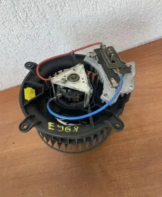 Mercedes-Benz E W210 Air conditioning (A/C) fan (condenser) 2108206210 E968