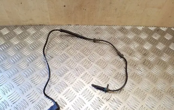 Mercedes-Benz C W205 ABS brake wheel speed sensor 0265009317