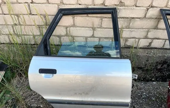 Audi 80 90 S2 B4 Rear door 