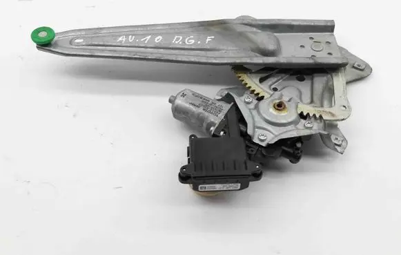 Rear window lifting mechanism without motor