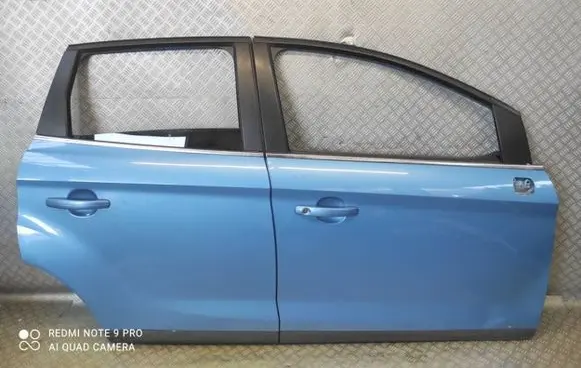 Ford Kuga I Front door