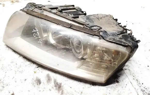 Audi A8 S8 D3 4E Headlight/headlamp