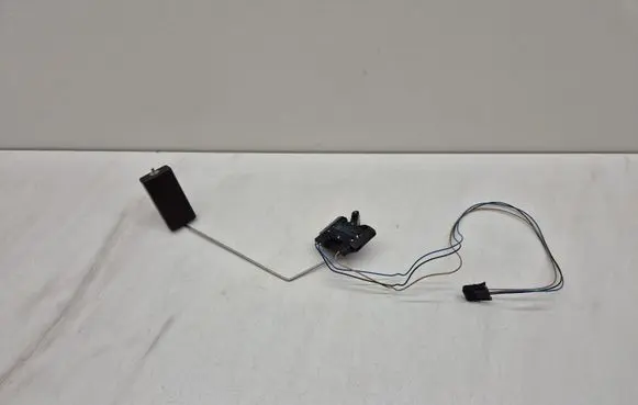 Audi Q3 8U Fuel level sensor 5N0919673L A2C53409377 A2C53400474