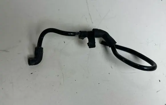 Ford Mustang VI Breather hose/pipe JR3P7D494RA