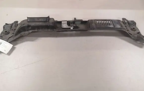 Volvo S40 Top upper radiator support slam panel 31250176 31250177