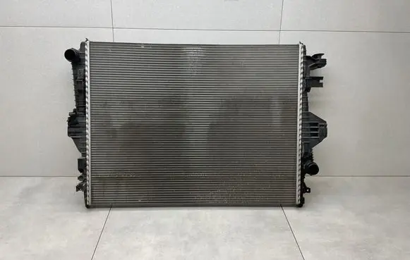 Porsche Cayenne (92A) Coolant radiator 7P0121253A