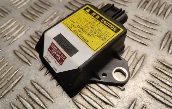 Lexus IS 220D-250-350 Yaw turn rate sensor 8918360020