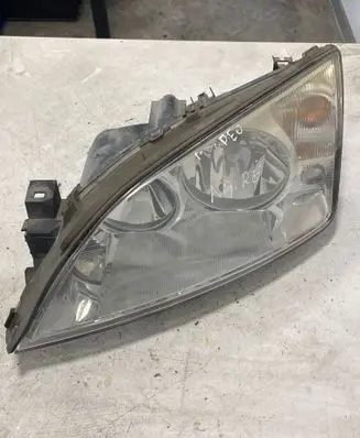 Ford Mondeo Mk III Headlight/headlamp 0301174201 1S7113006AK