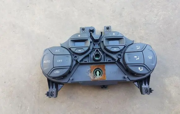 Ford Ka Climate control unit