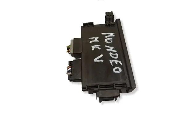 Ford Mondeo MK V Tailgate/trunk control unit/module DG9T14B673AZ S162100018243002