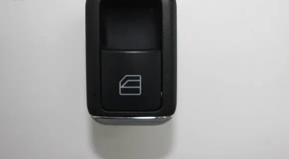 Mercedes-Benz E W212 Electric window control switch A2048707358 10034651 03139101