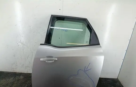 Opel Meriva B Rear door Z157