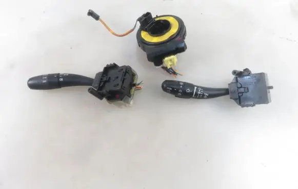 KIA Ceed Wiper turn signal indicator stalk/switch 934201H200