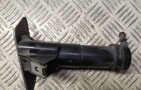Nissan Pulsar Headlight washer spray nozzle 061125691H
