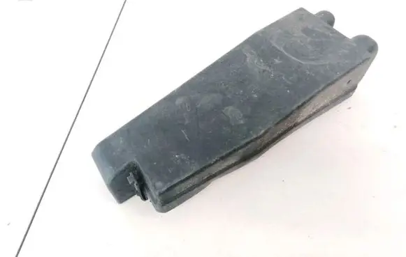 KIA Ceed Fuse box cover