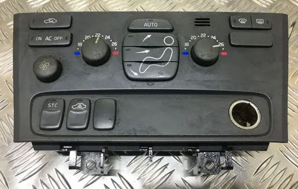 Volvo S60 Climate control unit 7923