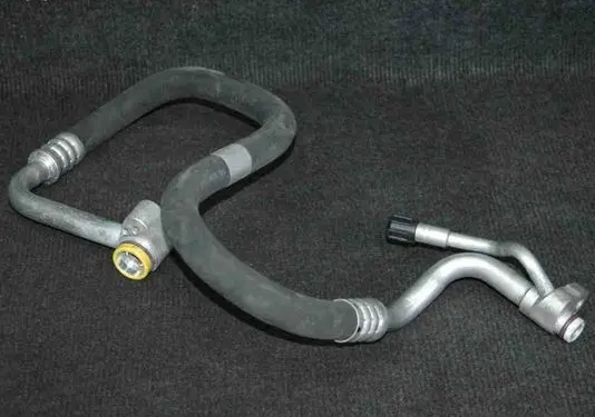 Air conditioning (A/C) pipe/hose