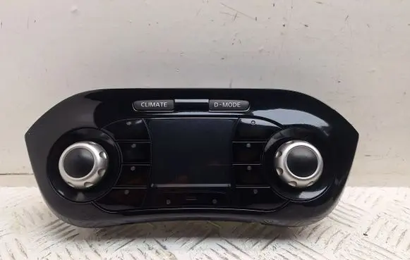 Nissan Juke I F15 Climate control unit 24845BV82C 6602