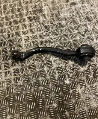 Mercedes-Benz CLK A209 C209 Front lower control arm/wishbone 2033303511 A2033303511