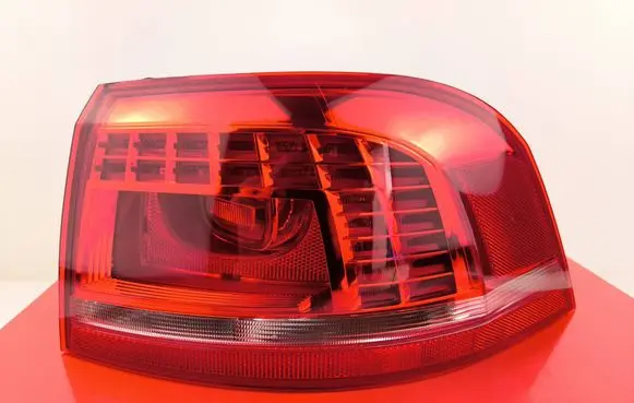 Rear/tail lights