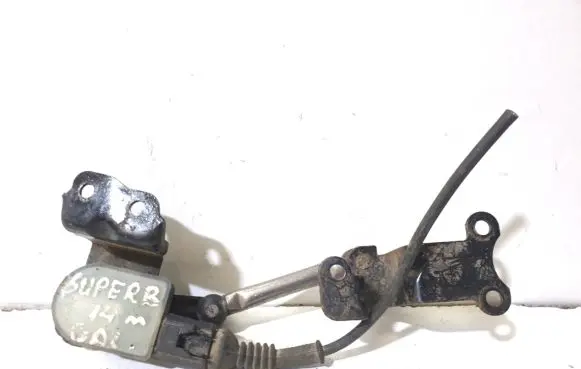 Skoda Superb B6 (3T) Rear air suspension level height sensor 1T0907503