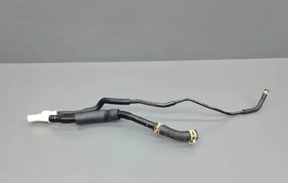 Honda Civic IX Fuel line/pipe/hose 2Z25