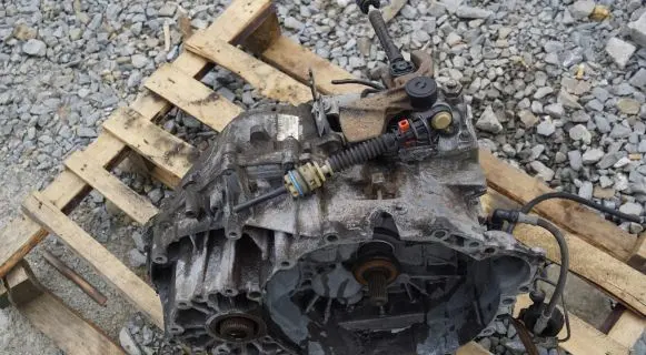 Volvo XC70 Manual 5 speed gearbox 366R7002DA