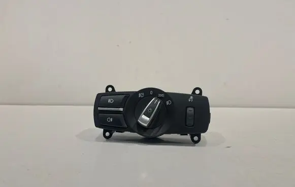 Light switch