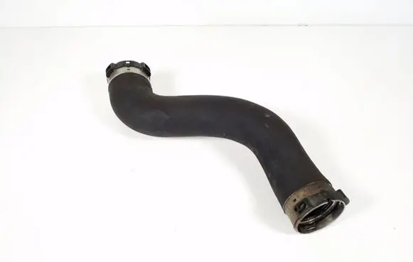 Mercedes-Benz E W212 Intercooler hose/pipe A2045282182