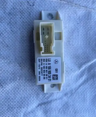 Mercedes-Benz C W204 Light module LCM A1669003401 28323277 A1669015801