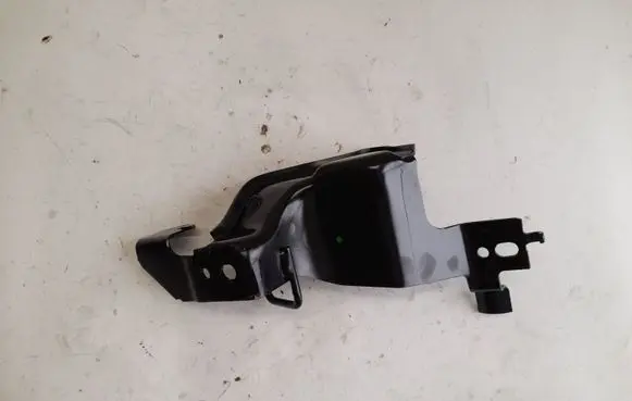 Mercedes-Benz CLA C117 X117 W117 Holder (bracket) A1769200124