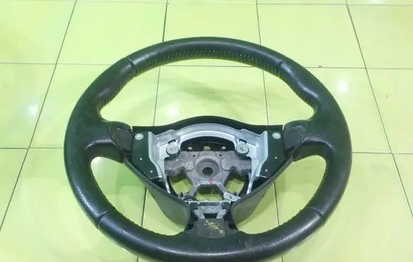 Nissan Juke I F15 Steering wheel KEIROWNICA 17AB90