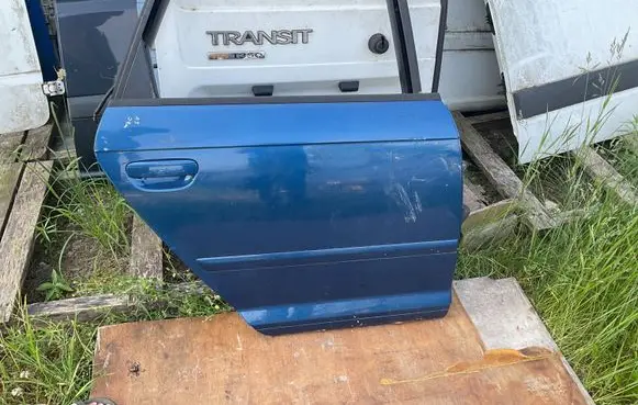 Audi A3 S3 A3 Sportback 8P Rear door