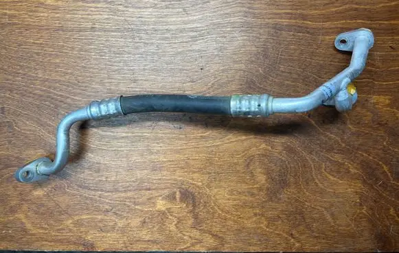 Renault Zoe Air conditioning (A/C) pipe/hose 924467761R