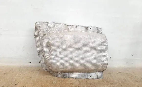 BMW X3 G01 Heat shield in engine bay 