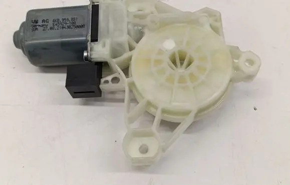Volkswagen ID.4 Rear door window regulator motor 4K0959881
