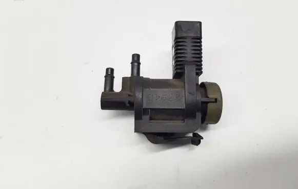 Audi A4 S4 B7 8E 8H Vacuum valve 1J0906283C nr7674