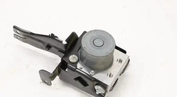Skoda Fabia Mk3 (NJ) Master brake cylinder 6C0614517K