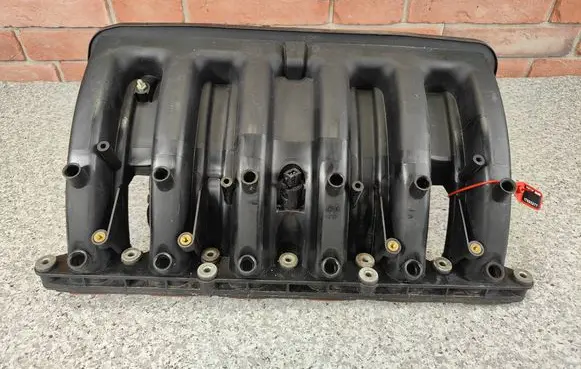 BMW 3 E46 Intake manifold 1438140
