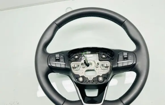 Ford Kuga III Steering wheel A014y018a A014Y018A