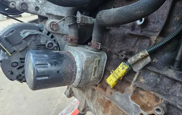 Citroen Jumpy Engine oil radiator 9653594280