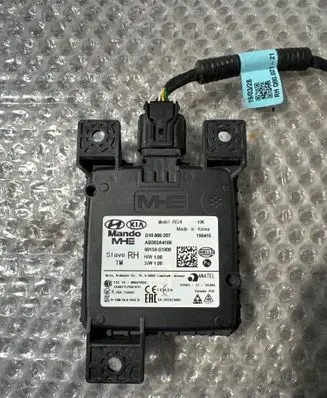 Hyundai Santa Fe Blind spot module D10006207 99150S1000