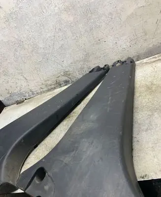 Dacia Sandero II (B) pillar trim (bottom)