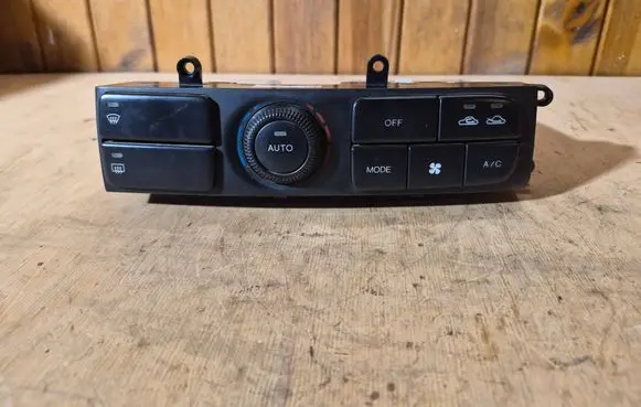 Mazda 6 Climate control unit TA01366