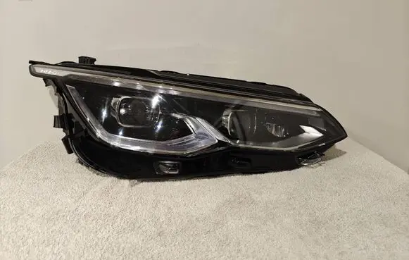 Volkswagen Golf VIII Headlight/headlamp 5H2941114H 1710VF2ABFLS 90198108