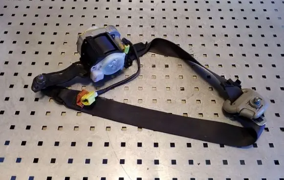Subaru Legacy Front seatbelt TKAB2ES087
