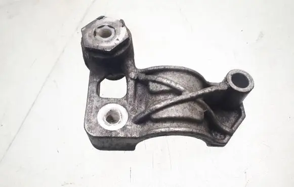 Mercedes-Benz E W211 Sway bar bush bracket, front A2113231126