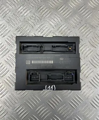 Audi A5 8T 8F Comfort/convenience module 4H0907064AH 5DK01022861
