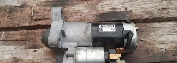 Mazda 6 Starter motor M001T81582