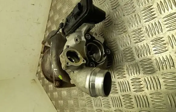 BMW 5 G60 Turbo 8489597
